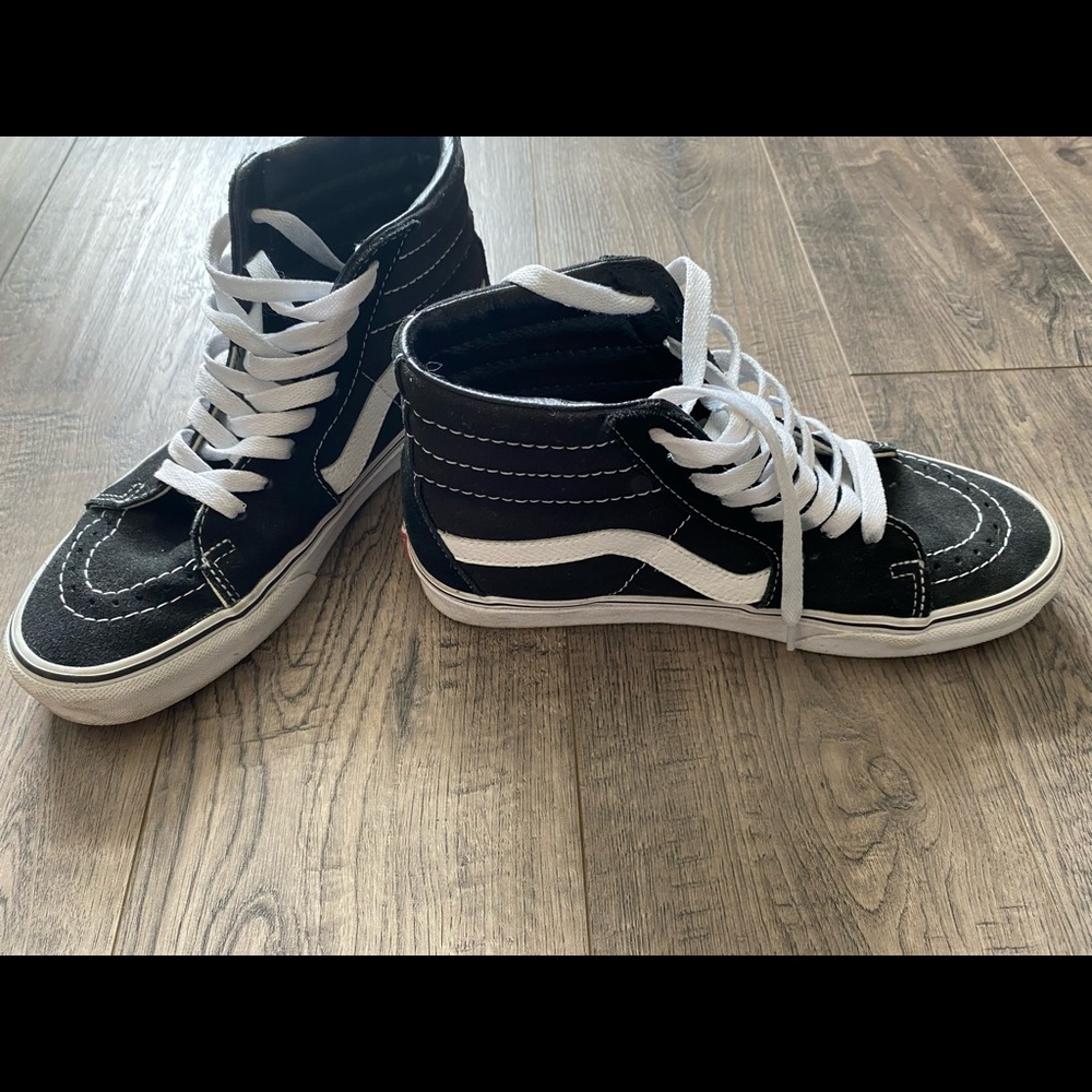 Vans - Picture 3 of 4